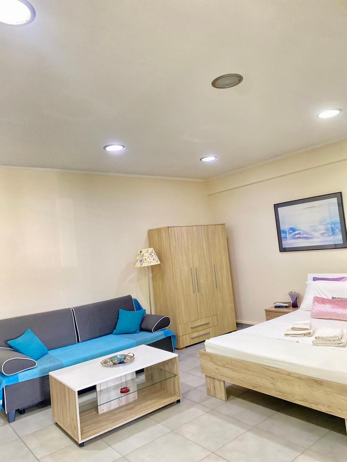 Cozy Apartment Near To The Airport Kouvaras Екстер'єр фото